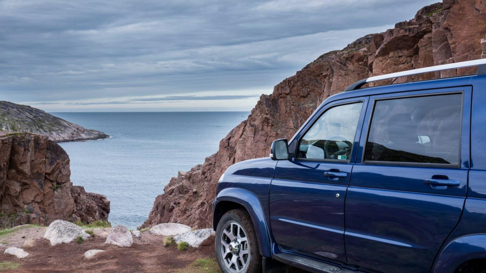 UAZ Patriot 4×4 tại Mỹ có vành 18 inch UAZ Patriot 4×4 tại Mỹ có vành 18 inch