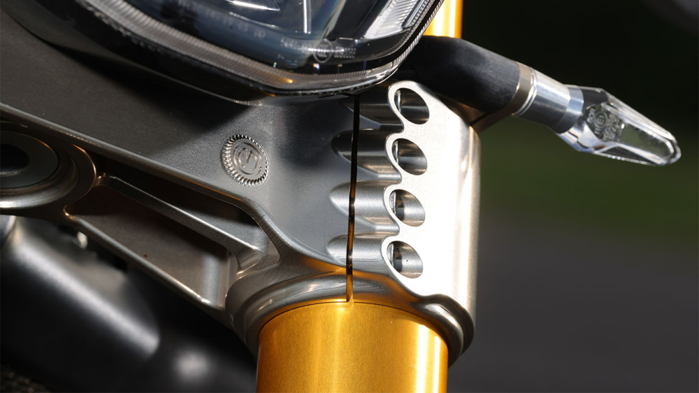 Các chi tiết được hoàn thiện một cách hoàn hảo trên bản độ Ducati X Diavel DXD Các chi tiết được hoàn thiện một cách hoàn hảo trên bản độ Ducati X Diavel DXD