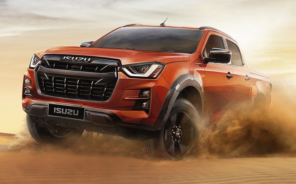 Kích thước tổng thể của Isuzu D-Max 2021 là 5.265 x 1.870 x 1.790 mm (D x R x C), mâm xe là loại 18 inch. Kích thước tổng thể của Isuzu D-Max 2021 là 5.265 x 1.870 x 1.790 mm (D x R x C), mâm xe là loại 18 inch.