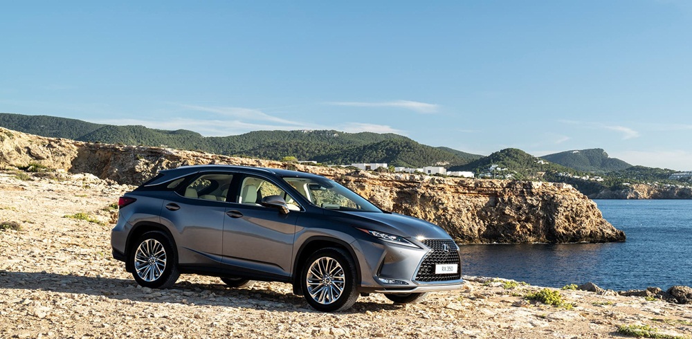 Giá xe Lexus RX mới nhất tại Việt Nam là từ 3,18 tỷ đồng. Giá xe Lexus RX mới nhất tại Việt Nam là từ 3,18 tỷ đồng.
