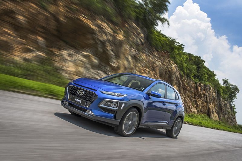 Hyundai Kona có giá khởi điểm từ 636 triệu đồng. Hyundai Kona có giá khởi điểm từ 636 triệu đồng.