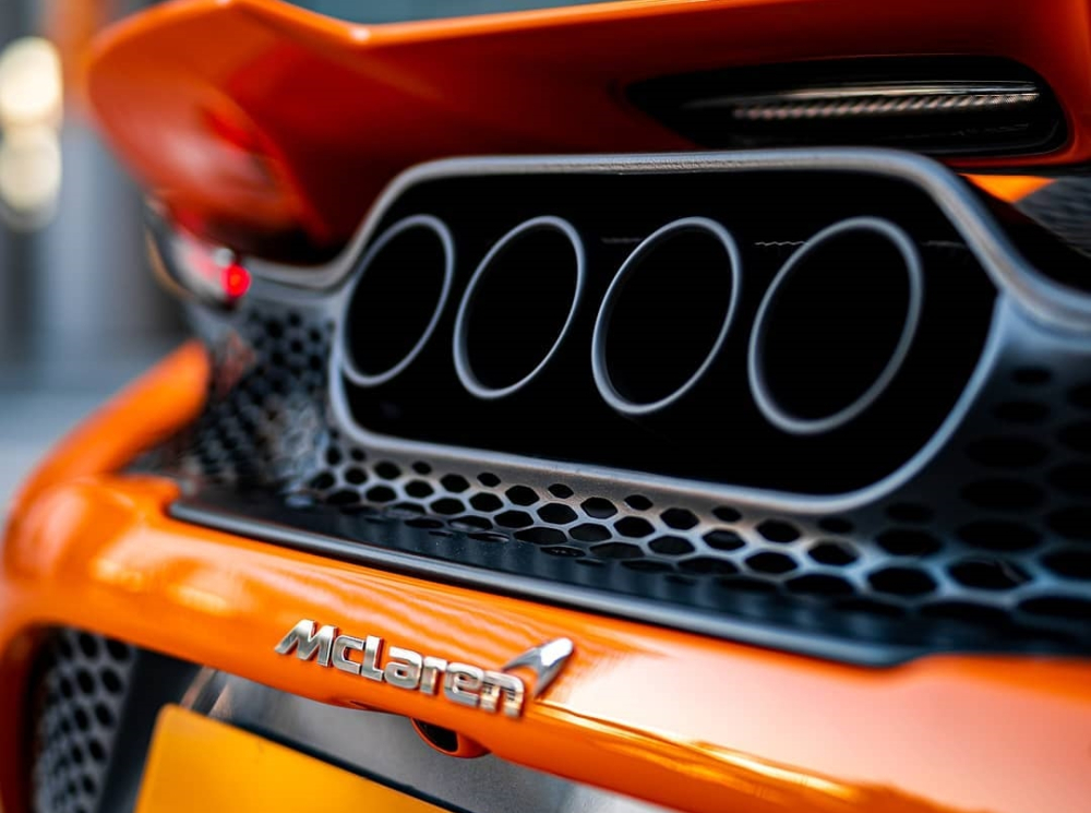 McLaren 765LT có đến 4 ống xả nằm ngang McLaren 765LT có đến 4 ống xả nằm ngang