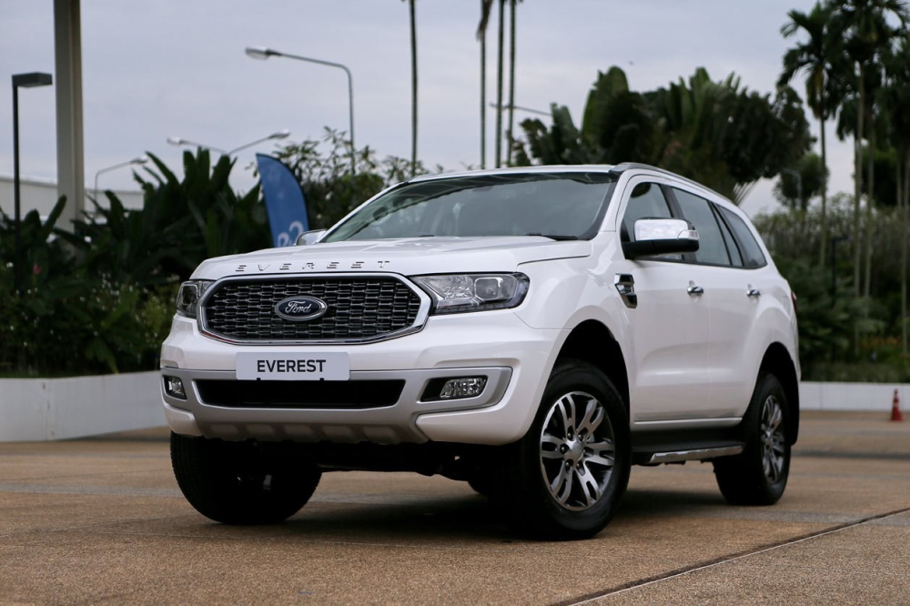 Khác với thời điểm trước Tết độn giá do khan hàng, 2 bản Titanium của Ford Everest hiện đang được giảm giá trực tiếp 50 triệu đồng tại đại lý. Khác với thời điểm trước Tết độn giá do khan hàng, 2 bản Titanium của Ford Everest hiện đang được giảm giá trực tiếp 50 triệu đồng tại đại lý.