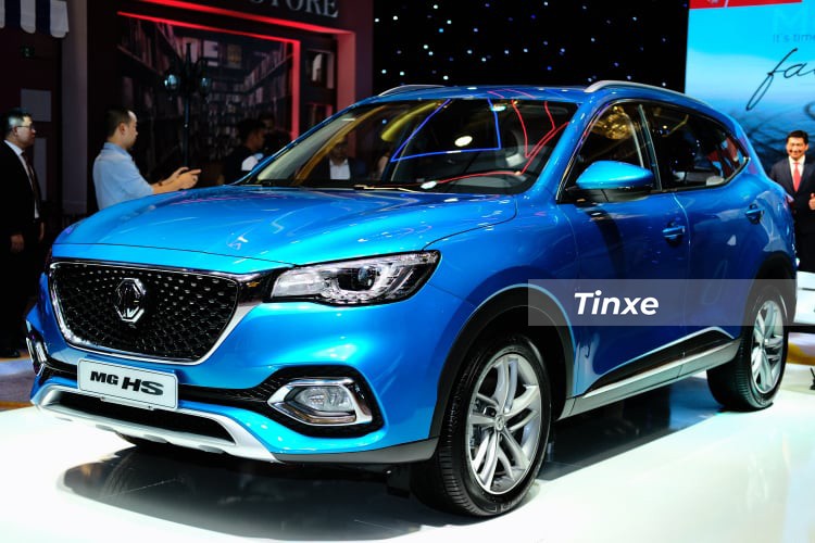 Việc điều chỉnh giá bán lẻ đề xuất kỳ vọng sẽ thúc đẩy sức tiêu thụ của dòng xe MG HS tại Việt Nam. Việc điều chỉnh giá bán lẻ đề xuất kỳ vọng sẽ thúc đẩy sức tiêu thụ của dòng xe MG HS tại Việt Nam.