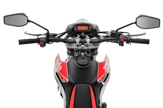 Đồng hồ kỹ thuật số là trang bị mới trên xe Đồng hồ kỹ thuật số là trang bị mới trên xe