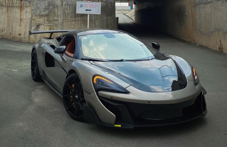 Chiếc siêu xe McLaren 570S của Tống Đông Khuê có gói độ Vorsteiner Chiếc siêu xe McLaren 570S của Tống Đông Khuê có gói độ Vorsteiner