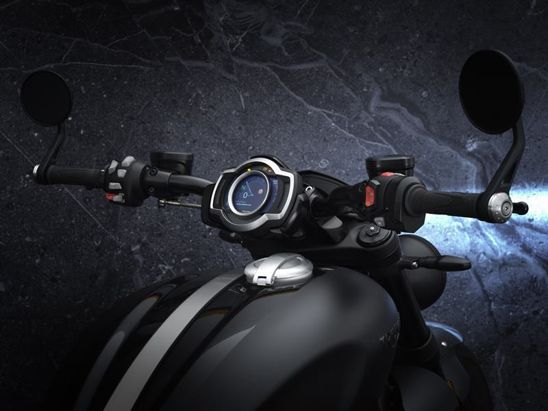 Xe vẫn giữ các trang bị như phiên bản thường Xe vẫn giữ các trang bị như phiên bản thường