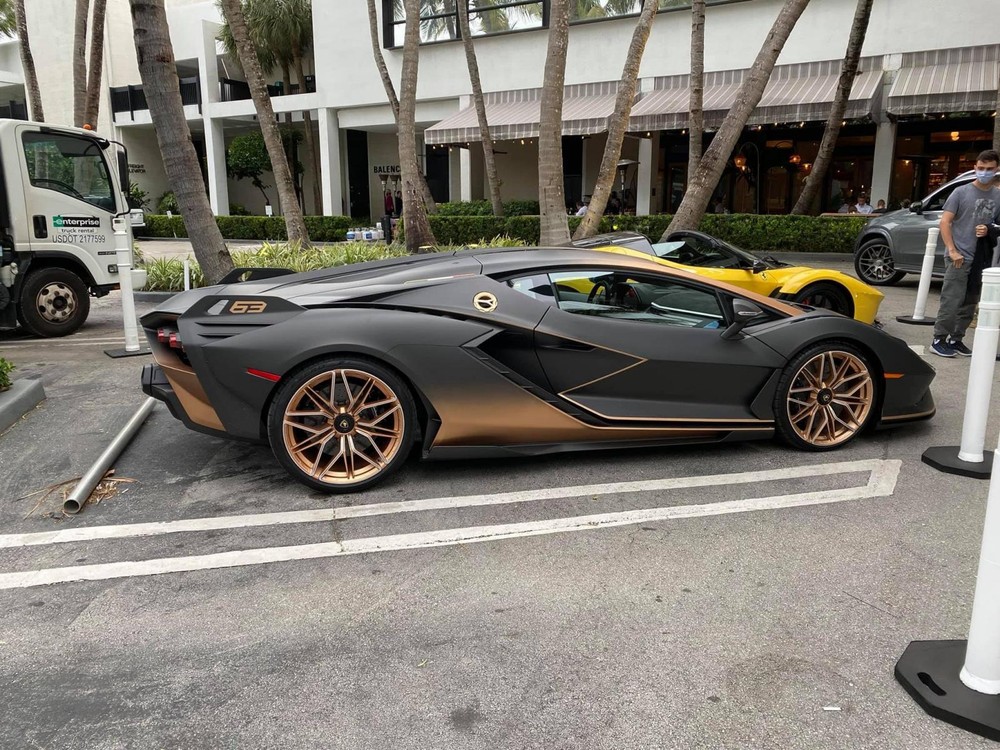Lamborghini Sian đầu tiên đến Mexico Lamborghini Sian đầu tiên đến Mexico