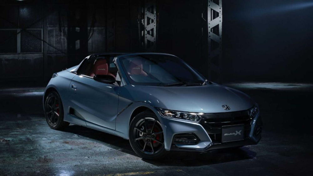 Phía trước của Honda S660 Modulo X Version Z Phía trước của Honda S660 Modulo X Version Z