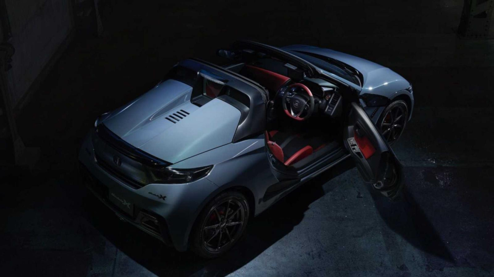 Phía sau của Honda S660 Modulo X Version Z Phía sau của Honda S660 Modulo X Version Z