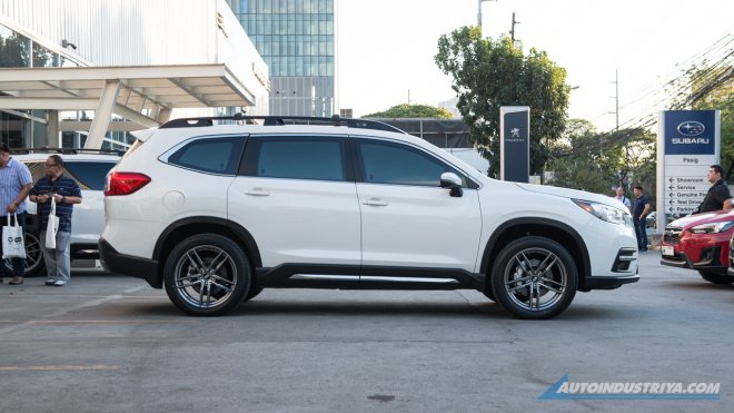 Subaru Evoltis 2021 tại Philippines được trang bị nội thất 7 chỗ Subaru Evoltis 2021 tại Philippines được trang bị nội thất 7 chỗ