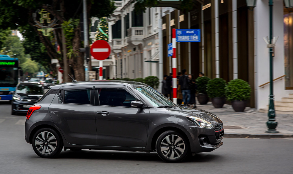 Suzuki Suzuki