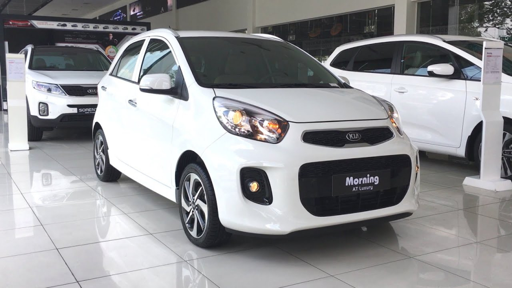 Kia Morning (bản cũ) đang là mẫu xe có kích thước nhỏ gọn nhất phân khúc hatchback hạng A (3.595 x 1.595 x 1.490 mm) Kia Morning (bản cũ) đang là mẫu xe có kích thước nhỏ gọn nhất phân khúc hatchback hạng A (3.595 x 1.595 x 1.490 mm)