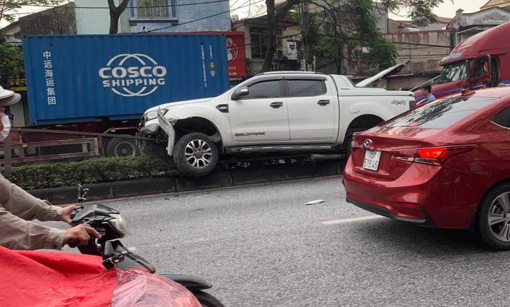 Hiện trường vụ tai nạn Hiện trường vụ tai nạn