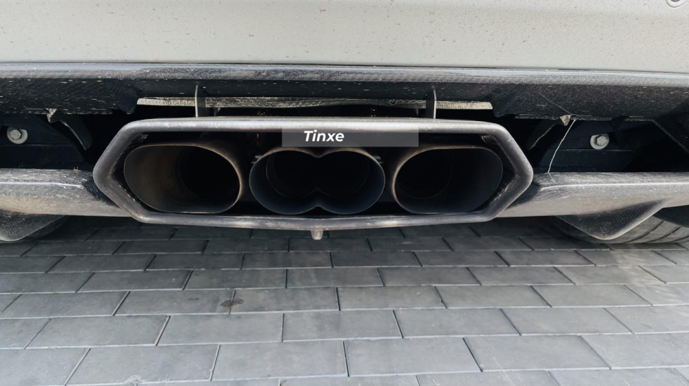 Xe được trang bị bộ ống xả độ