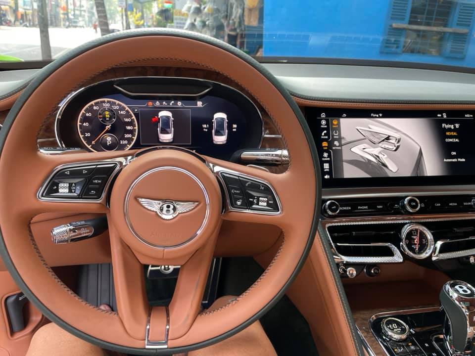 Vô lăng Bentley Flying Spur First Edition Vô lăng Bentley Flying Spur First Edition