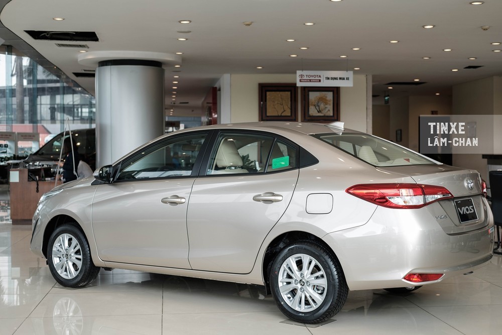 Toyota Vios E CVT và G CVT 2020 đều sử dụng chung bộ mâm hợp kim 15 inch. có nên mua Vios 2020