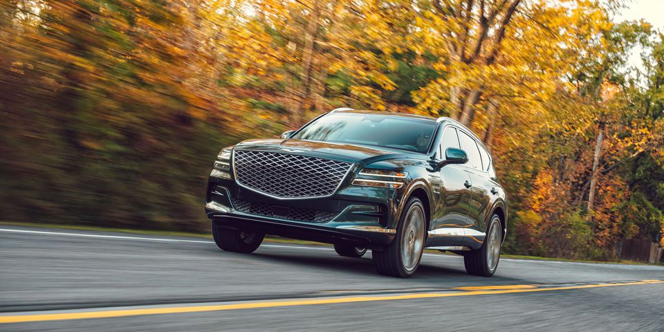 SUV hạng sang Genesis GV80 2021 bị tố là rung, lắc, tự lao sang bên trái đường SUV hạng sang Genesis GV80 2021 bị tố là rung, lắc, tự lao sang bên trái đường