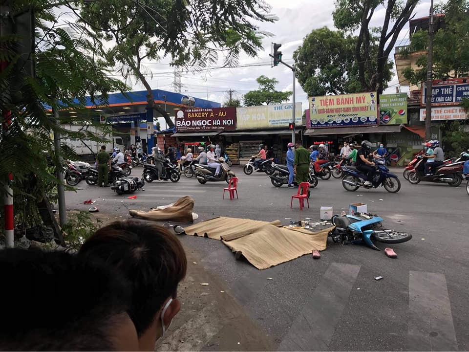 Vụ tai nạn khiến một cô gái tử vong tại chỗ Vụ tai nạn khiến một cô gái tử vong tại chỗ