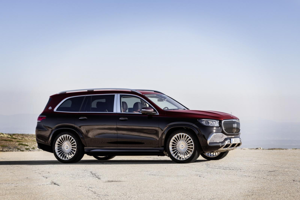 Kích thước tổng thể của Mercedes-Maybach GLS 600 là 5.207 x 2.030 x 1.850 mm (D x R x C). Kích thước tổng thể của Mercedes-Maybach GLS 600 là 5.207 x 2.030 x 1.850 mm (D x R x C).
