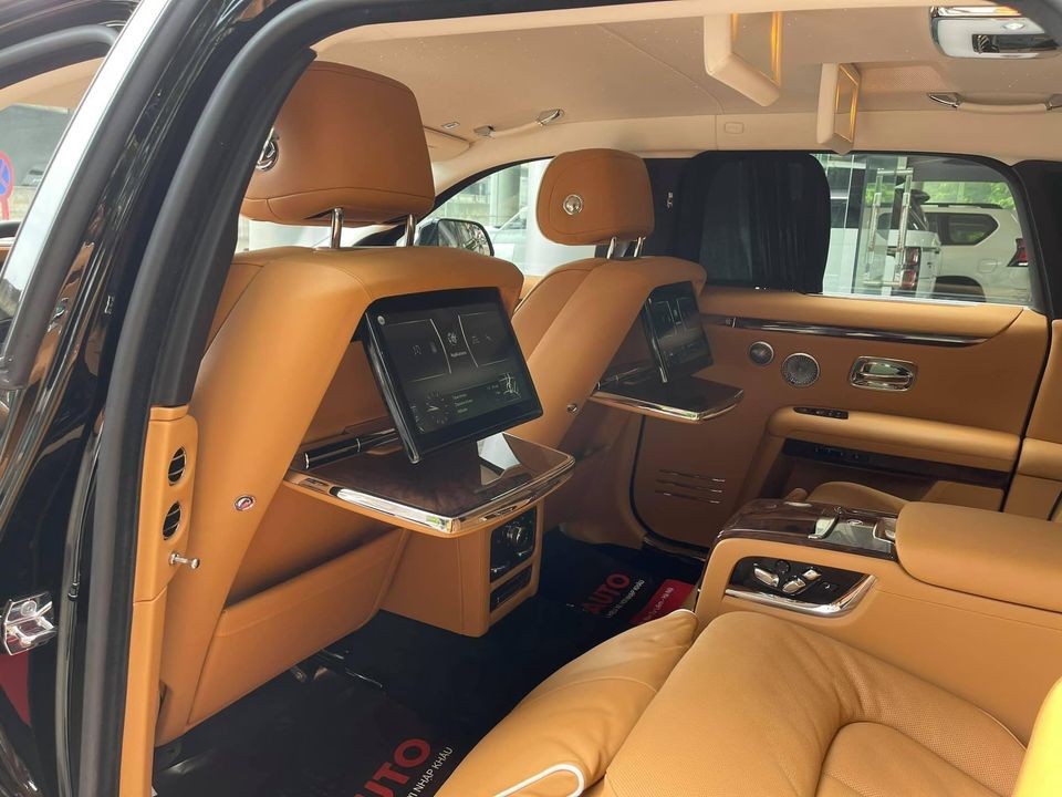 Khoang hành khách của chiếc xe siêu sang Rolls-Royce Ghost 2021 Khoang hành khách của chiếc xe siêu sang Rolls-Royce Ghost 2021