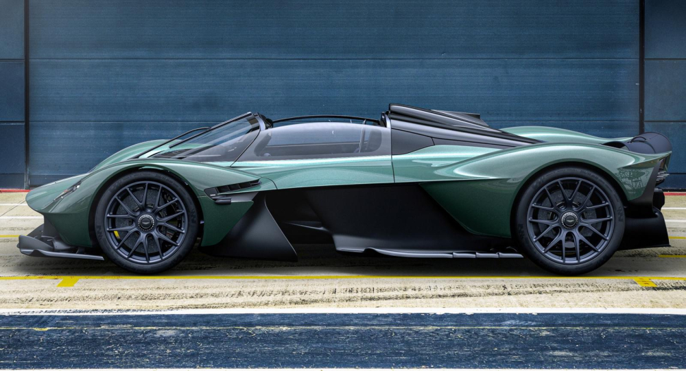 Aston Martin Valkyrie Spider Aston Martin Valkyrie Spider