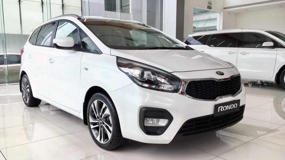 Kia Rondo. Kia Rondo.