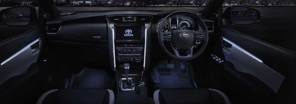 Nội thất của Toyota Fortuner Legender 2021 tại Thái Lan Nội thất của Toyota Fortuner Legender 2021 tại Thái Lan