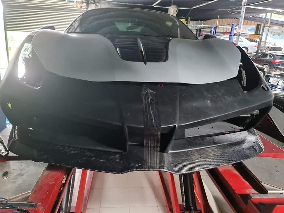 Đây là chiếc xe Ferrari 488 GTB độ Misha Designs thứ 2 tại Việt Nam Đây là chiếc xe Ferrari 488 GTB độ Misha Designs thứ 2 tại Việt Nam