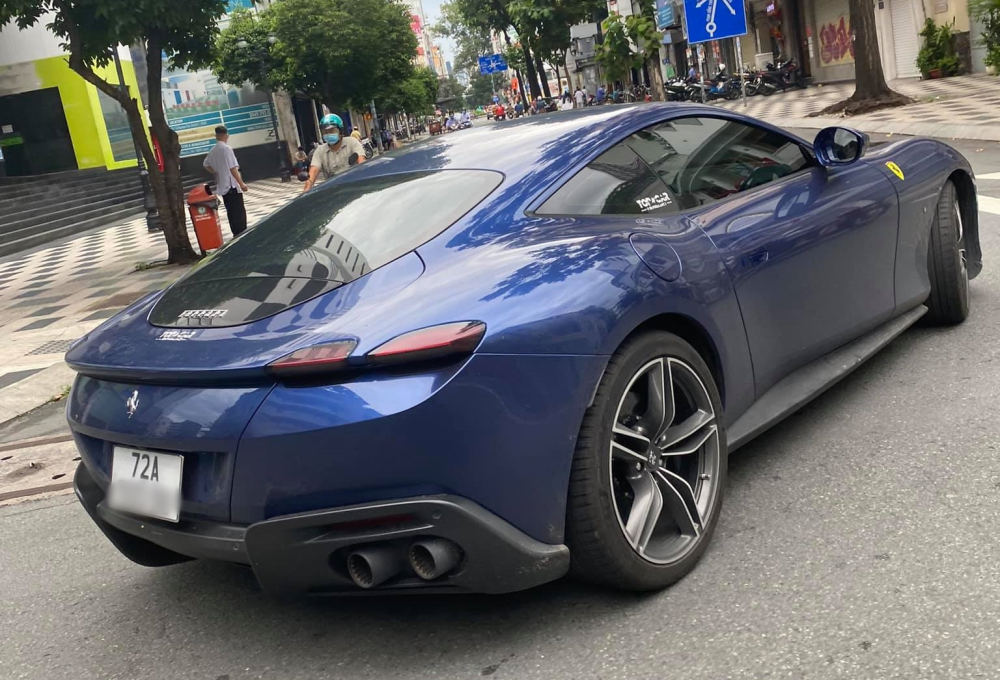 Chiếc siêu xe Ferrari Roma này là xe đầu tiên ra biển trắng Chiếc siêu xe Ferrari Roma này là xe đầu tiên ra biển trắng