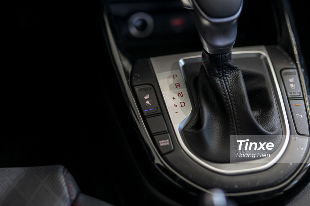 Hàng ghế trước của KIA K3 mới có tính năng làm mát và sưởi ấm.