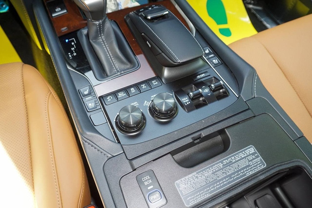 Các chế độ vận hành trên Lexus LX570
