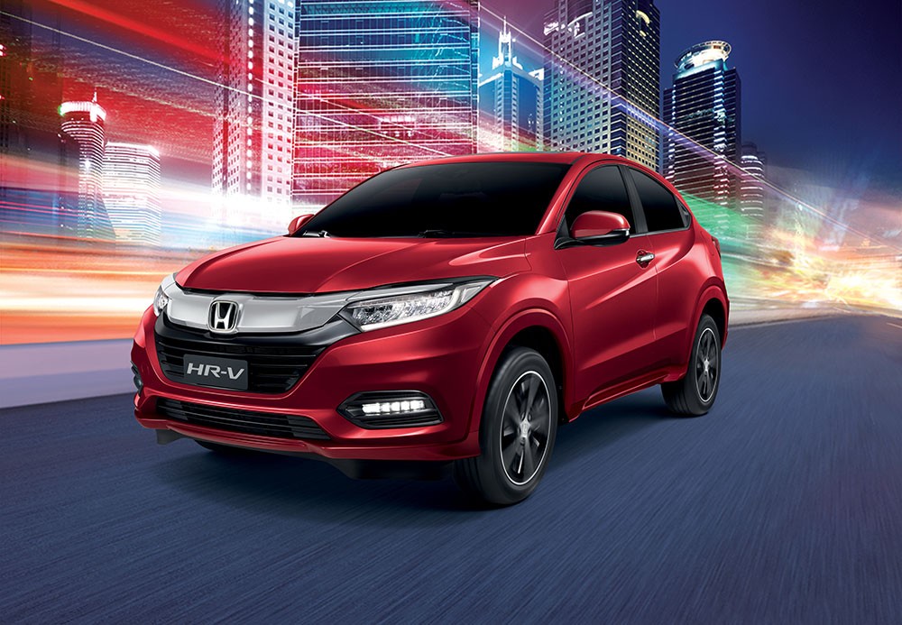Honda HR-V về tới Việt Nam qua đường nhập khẩu từ Thái Lan. Honda HR-V về tới Việt Nam qua đường nhập khẩu từ Thái Lan.
