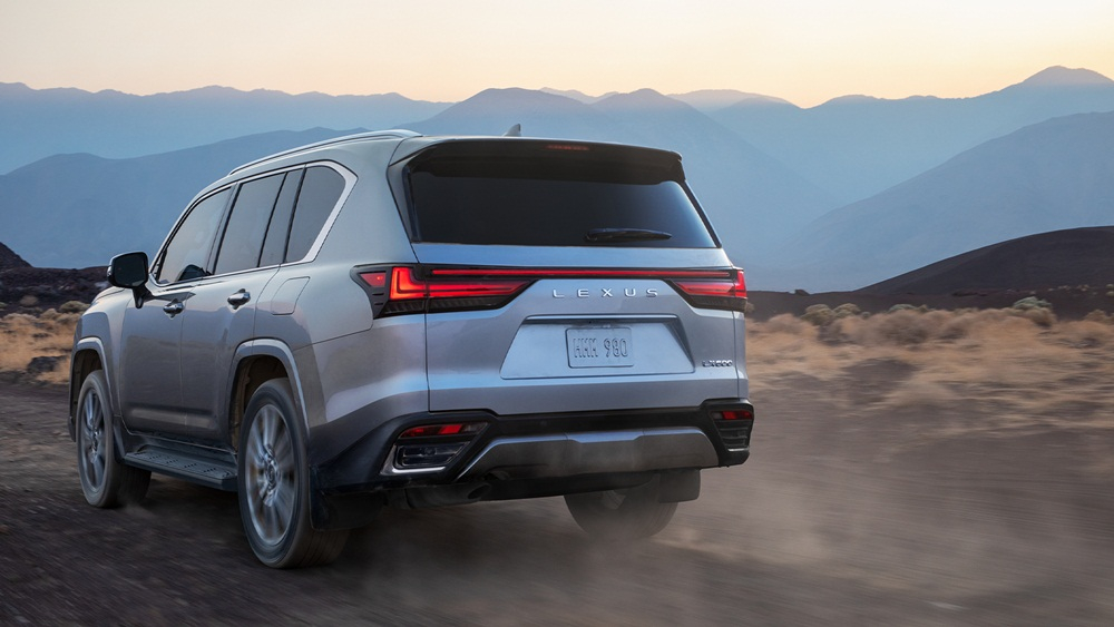 Thiết kế đuôi xe Lexus LX600 2022 Thiết kế đuôi xe Lexus LX600 2022