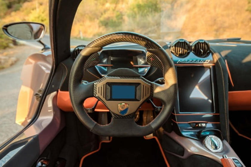 Hệ thống lái của Mazzanti Evantra Pura Hệ thống lái của Mazzanti Evantra Pura