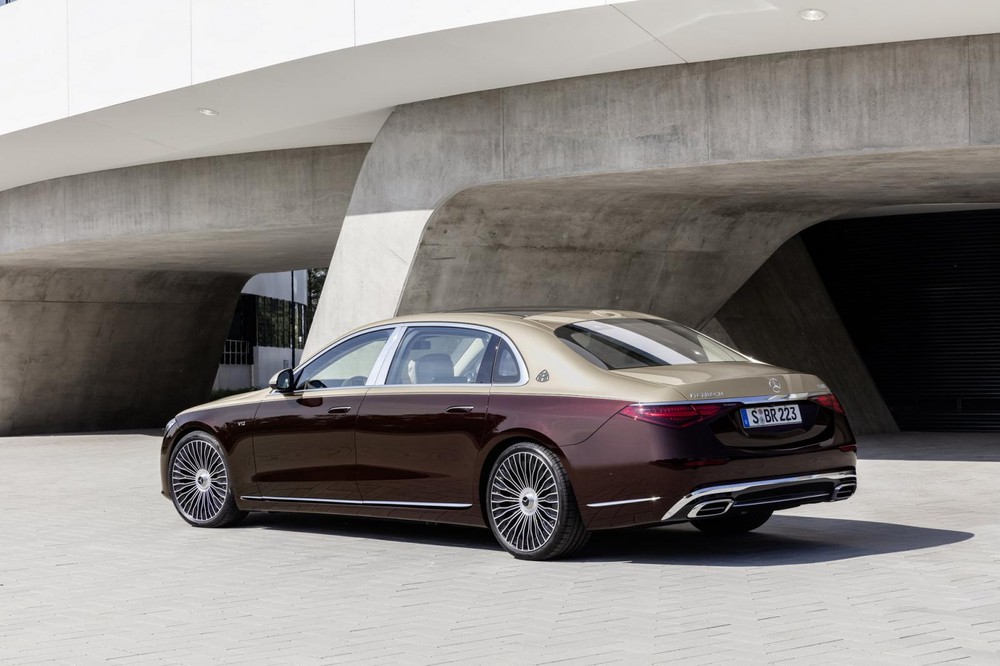 Đuôi xe Mercedes-Maybach S680 2022 Đuôi xe Mercedes-Maybach S680 2022