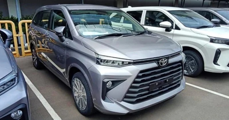 Toyota Avanza 2022 bản thường lộ diện, thiết kế kém thể thao hơn Toyota Avanza 2022 bản thường lộ diện, thiết kế kém thể thao hơn