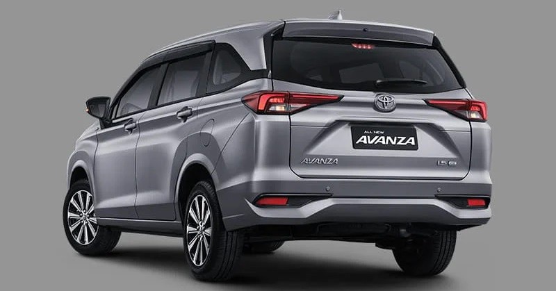 Tại Indonesia, tùy phiên bản mà Toyota Avanza 2022 sẽ được trang bị mâm hợp kim 15 inch hoặc 16 inch. Tại Indonesia, tùy phiên bản mà Toyota Avanza 2022 sẽ được trang bị mâm hợp kim 15 inch hoặc 16 inch.