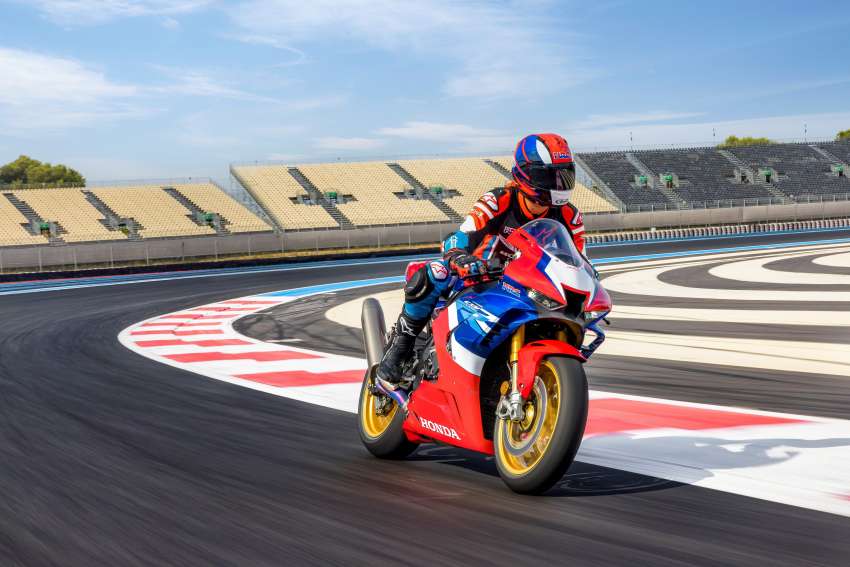 Honda CBR1000RR-R Fireblade SP 2022 Honda CBR1000RR-R Fireblade SP 2022