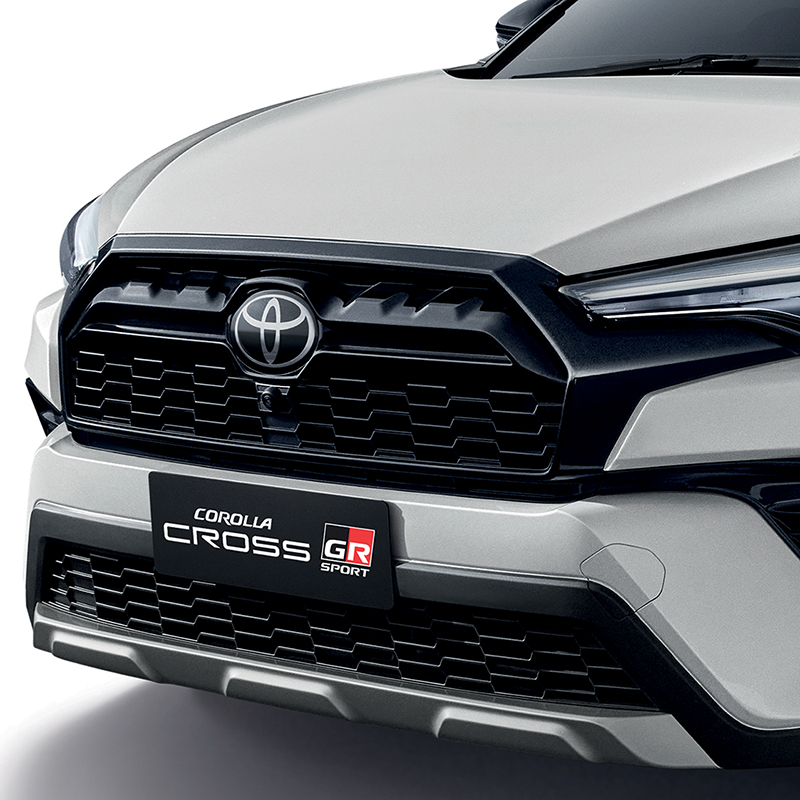 Lưới tản nhiệt màu đen mới của Toyota Corolla Cross GR Sport 2022
