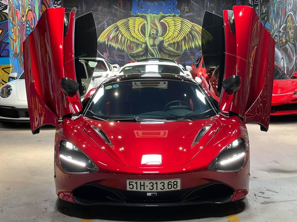 Vẻ đẹp của siêu xe mui trần McLaren 720S Spider màu đỏ Memphis độc nhất Việt Nam Vẻ đẹp của siêu xe mui trần McLaren 720S Spider màu đỏ Memphis độc nhất Việt Nam