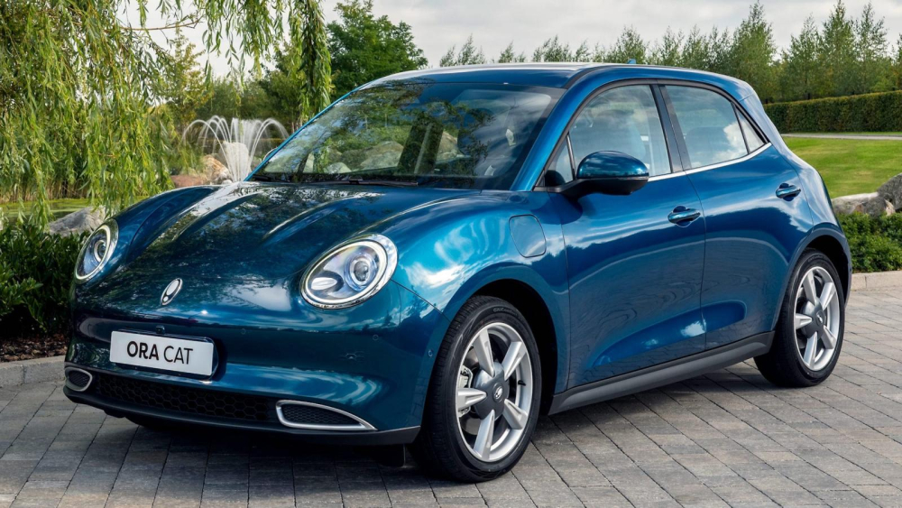 Người dùng thất vọng vì hãng xe Trung Quốc treo đầu dê, bán thịt chó