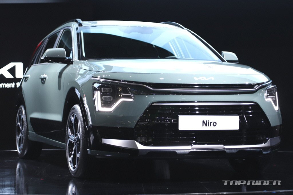 Kia Niro 2022 sẽ ra mắt Đông Nam Á chỉ tiêu thụ lượng xăng trung bình 4,8 lít/100 km Kia Niro 2022 sẽ ra mắt Đông Nam Á chỉ tiêu thụ lượng xăng trung bình 4,8 lít/100 km