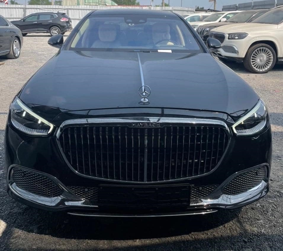 Xe siêu sang Mercedes-Maybach S680 liên tục nổ đơn về nước, giá từ 18 tỷ đồng
