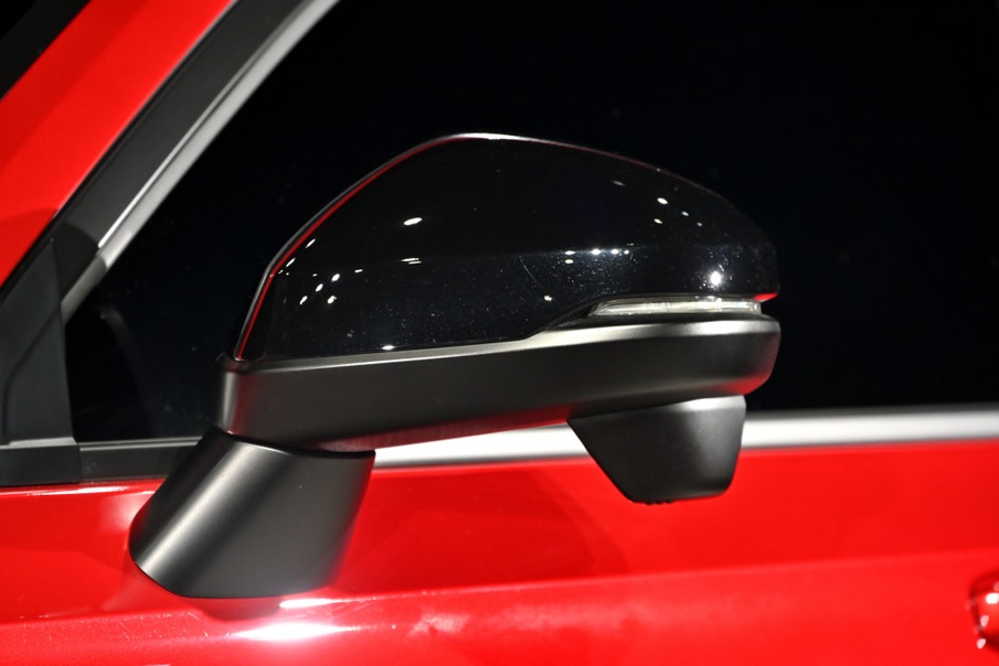 Vỏ gương ngoại thất của Honda HR-V e:HEV Modulo X