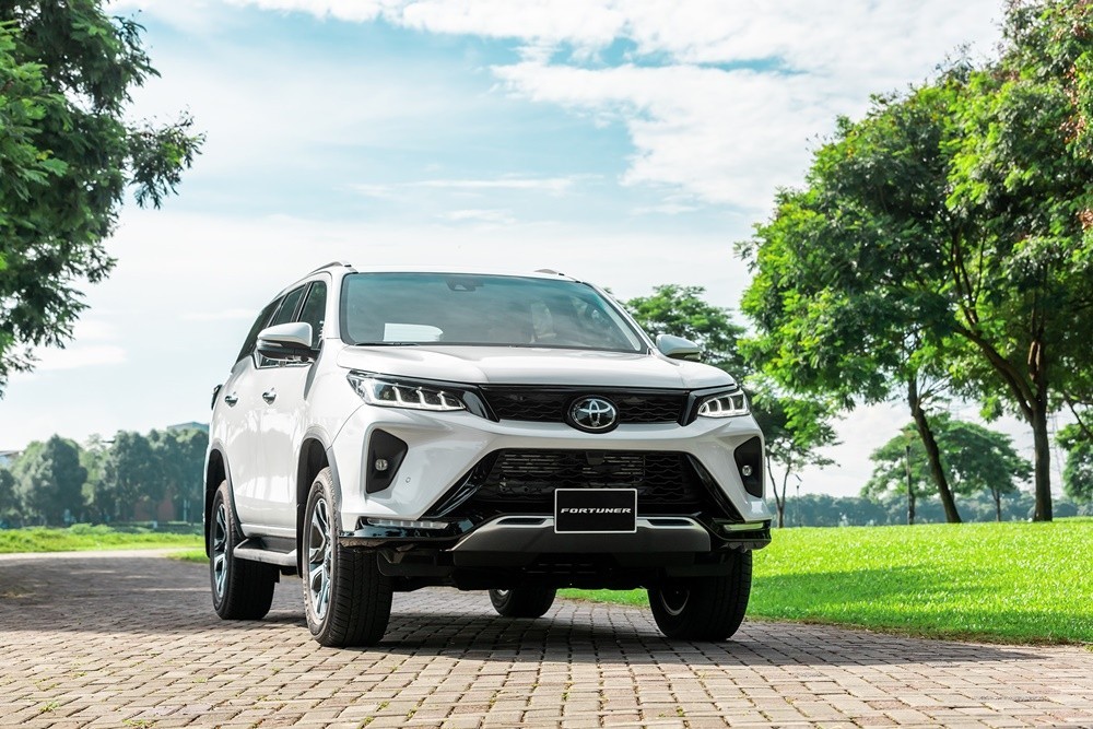 Toyota Fortuner đứng đầu phân khúc SUV cỡ D tại Việt Nam trong năm 2021.