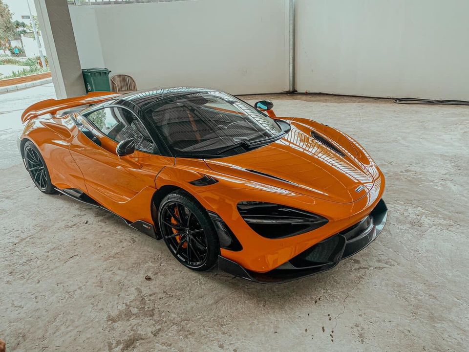 Dân chơi Kiên Giang mang siêu xe giới hạn McLaren 765LT du Xuân