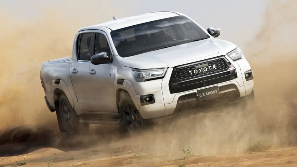 Toyota Hilux GR Sport dành cho Nhật Bản Toyota Hilux GR Sport dành cho Nhật Bản