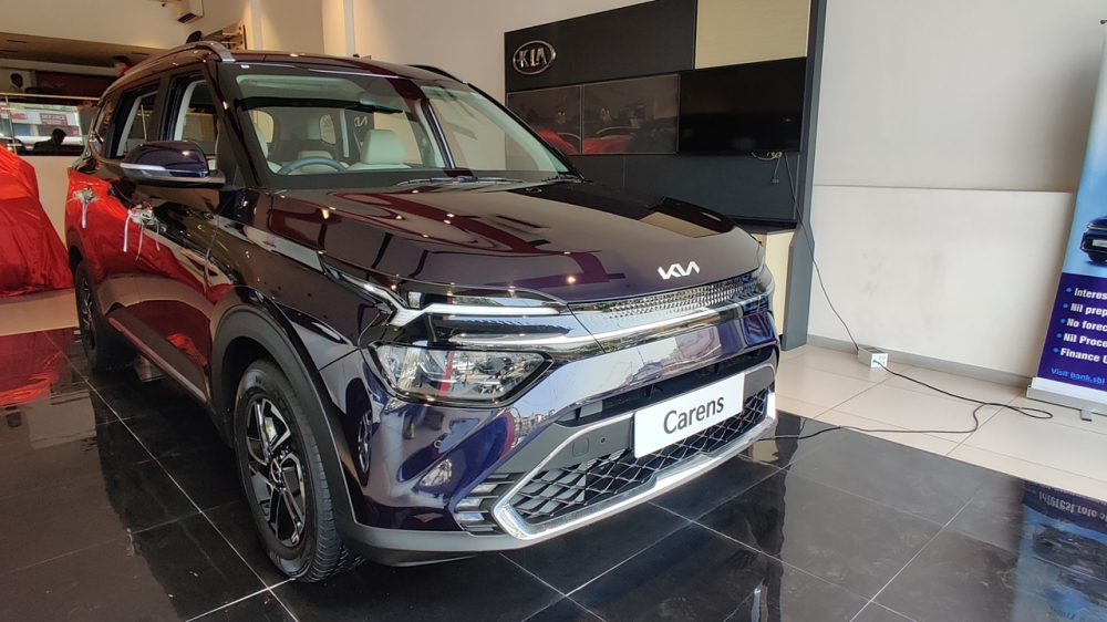 Thời gian giao xe của Kia Carens 2022 có thể lên đến gần 1 năm