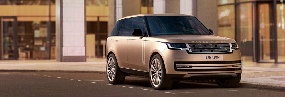 New Range Rover có giá niêm yết từ 10,879 tỷ đồng.